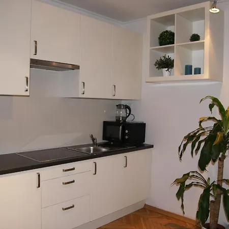 Smolna By Apartment *